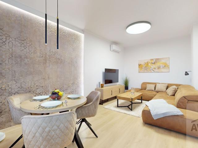 NOVÁ PONUKA | Unikátny 3-izbový byt s vlastnou záhradou v srdci Galanty