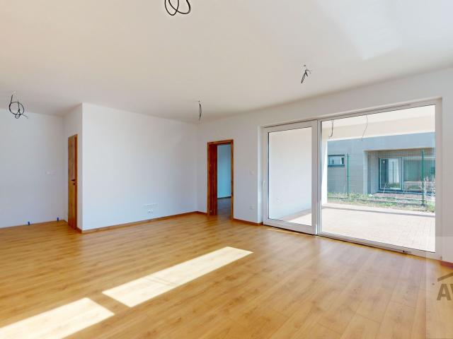 NOVINKA - Príjemný projekt rodinných domov v tichej lokalite Dunajský Klátov