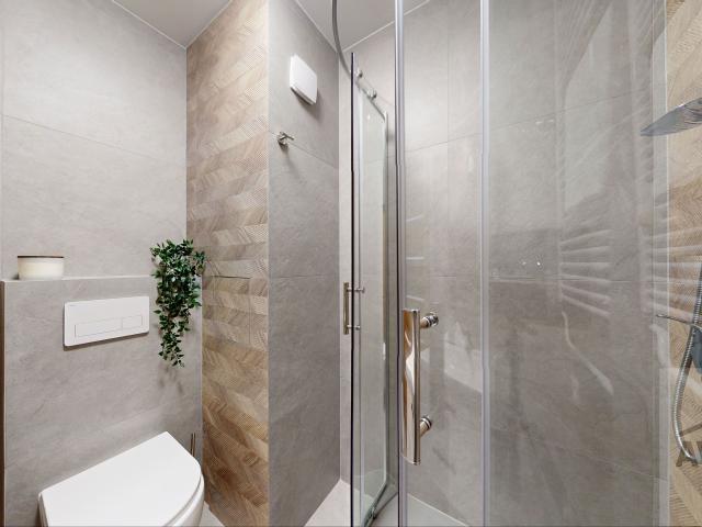 NOVÁ PONUKA | Kompletne zrekonštruovaná garsónka s loggiou – Vilová ulica, Petržalka