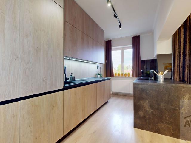 Výnimočný 3-izbový byt s vlastnou záhradou 150 m² a garážou – Vodárenská, Galanta