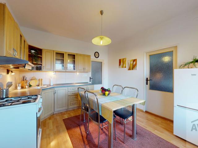 Atraktívny 5-izbový rodinný dom s garážou, terasami a pozemkom 806 m² - Kodályová ulica, Dunajská Streda