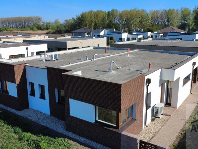 NOVINKA - Príjemný projekt rodinných domov v tichej lokalite Dunajský Klátov