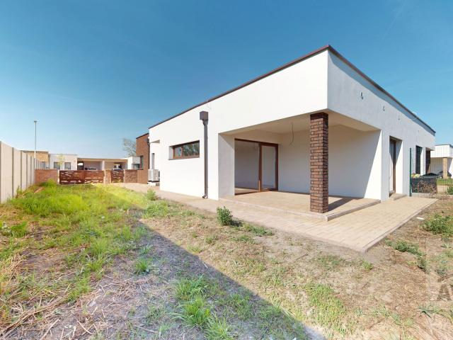 NOVINKA - Príjemný projekt rodinných domov v tichej lokalite Dunajský Klátov