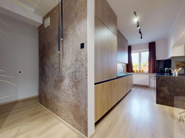 NOVÁ PONUKA | Unikátny 3-izbový byt s vlastnou záhradou v srdci Galanty