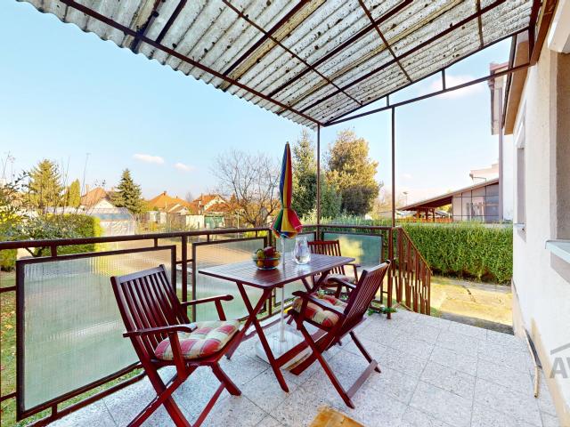 Atraktívny 5-izbový rodinný dom s garážou, terasami a pozemkom 806 m² - Kodályová ulica, Dunajská Streda