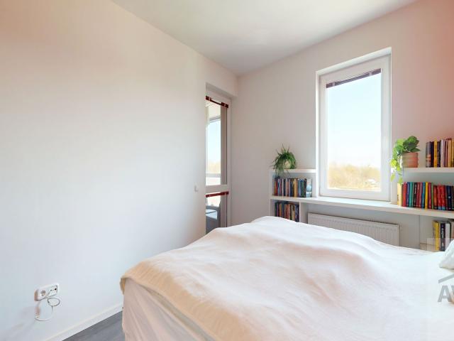 RAJKA! - 2,5 izbový byt so šatníkom, parkovacím miestom a 3x balkón