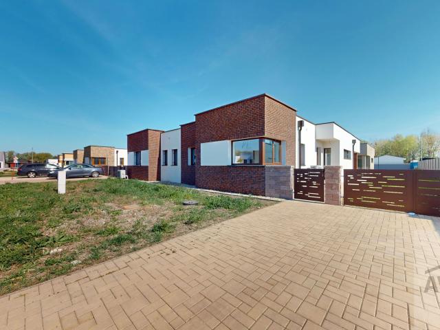 NOVINKA - Príjemný projekt rodinných domov v tichej lokalite Dunajský Klátov