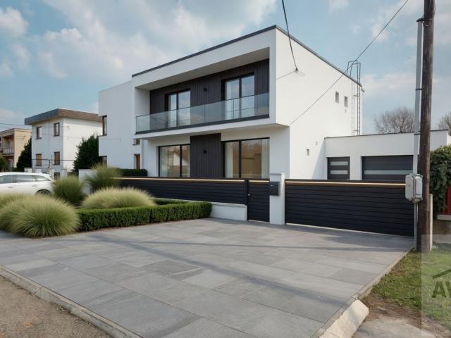 SKVELÁ PRÍLEŽITOSŤ - 6 izbový rodinný dom s garážou