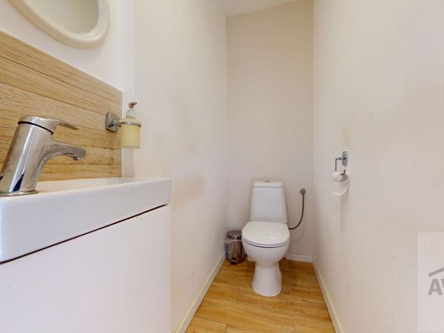 Atraktívny 5-izbový rodinný dom s garážou, terasami a pozemkom 806 m² - Kodályová ulica, Dunajská Streda