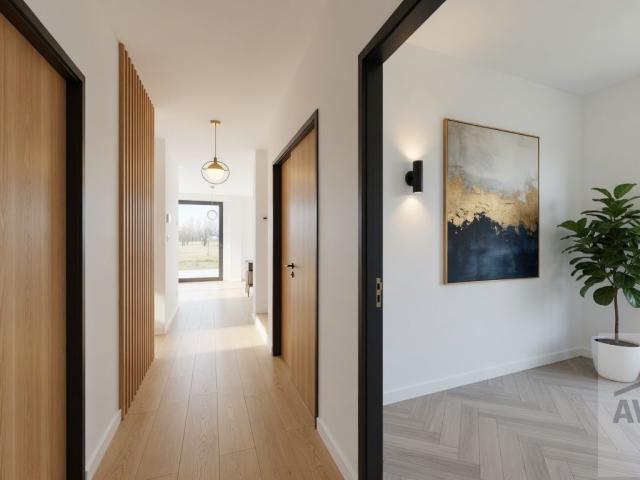 SKOLAUDOVANÝ -  5 izbový rodinný dom s dvomi kúpeľňami, krbom, rekuperáciou, nízke náklady