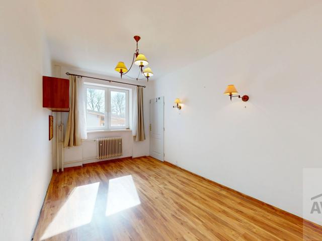 SKVELÁ PRÍLEŽITOSŤ - 6 izbový rodinný dom s garážou