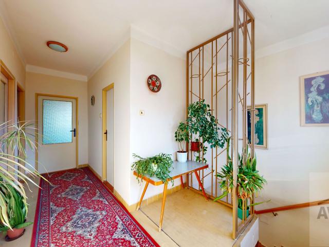 Atraktívny 5-izbový rodinný dom s garážou, terasami a pozemkom 806 m² - Kodályová ulica, Dunajská Streda