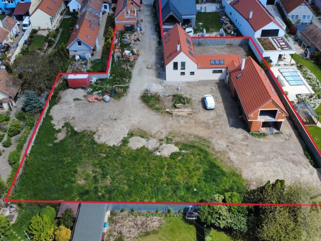 Exkluzívna 5-izbová vila v uzavretom rezorte Villa Condominium pri Rusovskom kaštieli | 153,5 m² | Pozemok 649 m² | 660 000 €