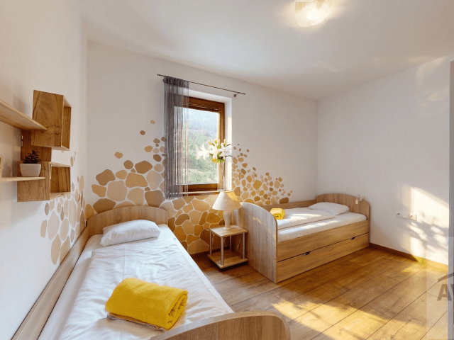 Priestranný apartmán s investičným potenciálom a vlastným parkovacím miestom v krásnom prostredí - Chopok Juh