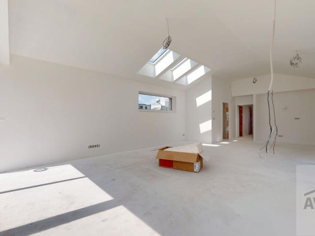 AVE estate | Priestranný 5-izbový rodinný dom s dvojgarážou | 210 m²