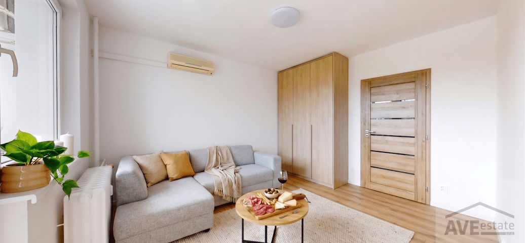 NOVÁ PONUKA | Kompletne zrekonštruovaná garsónka s loggiou – Vilová ulica, Petržalka