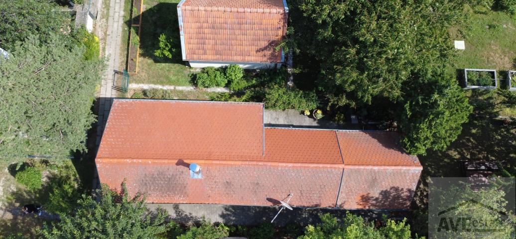 Chata vhodná aj na celoročné bývanie v centre Rusoviec